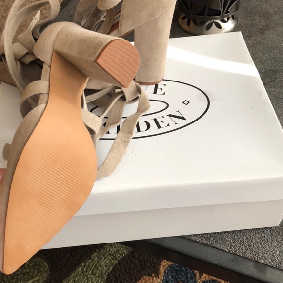 Steve Madden Lace Up Ribbon Suede Platform Heels - Picture 2 of 4